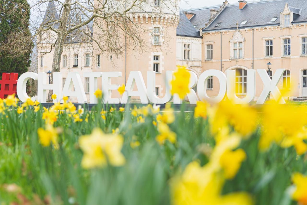 Maison D'Hotes De Charme - Au Lys Blanc Châteauroux Kültér fotó
